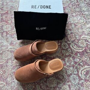 Re/Done Kids Suede Clogs in Tan